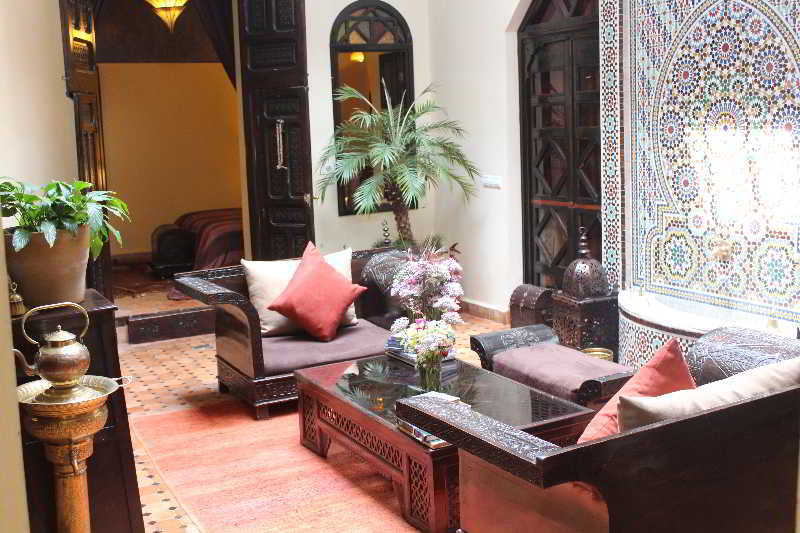 The Repose Hotel ซาเล ภายนอก รูปภาพ