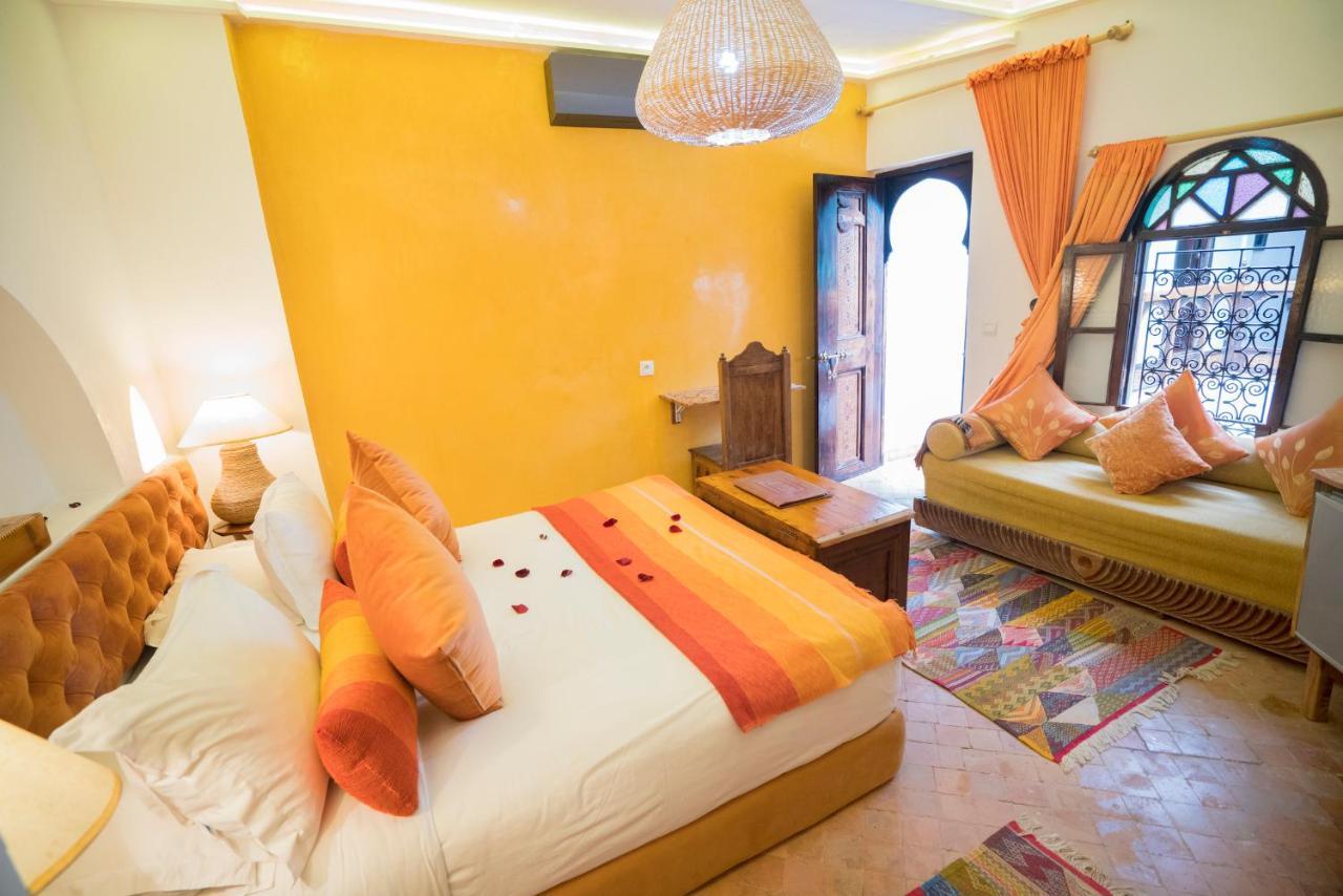 The Repose Hotel ซาเล ภายนอก รูปภาพ