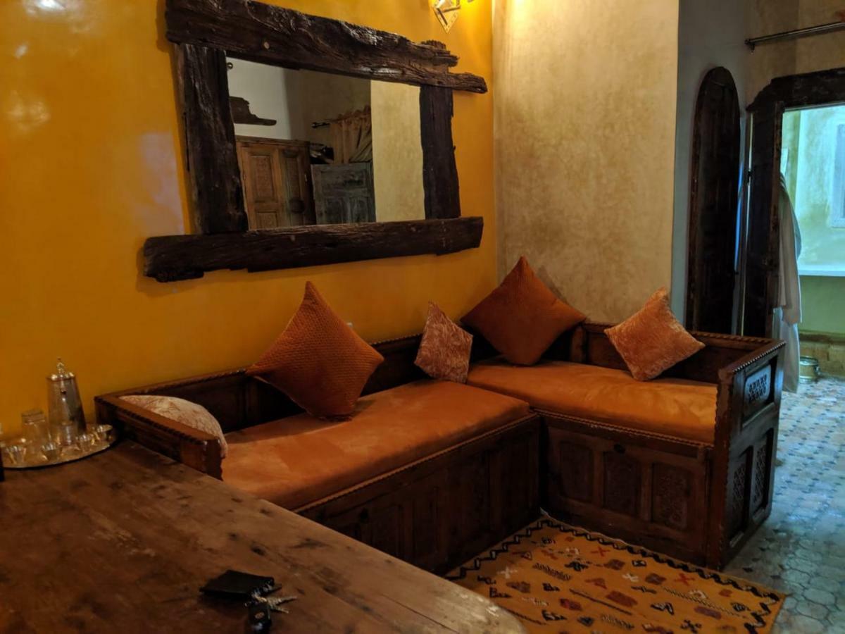 The Repose Hotel ซาเล ภายนอก รูปภาพ